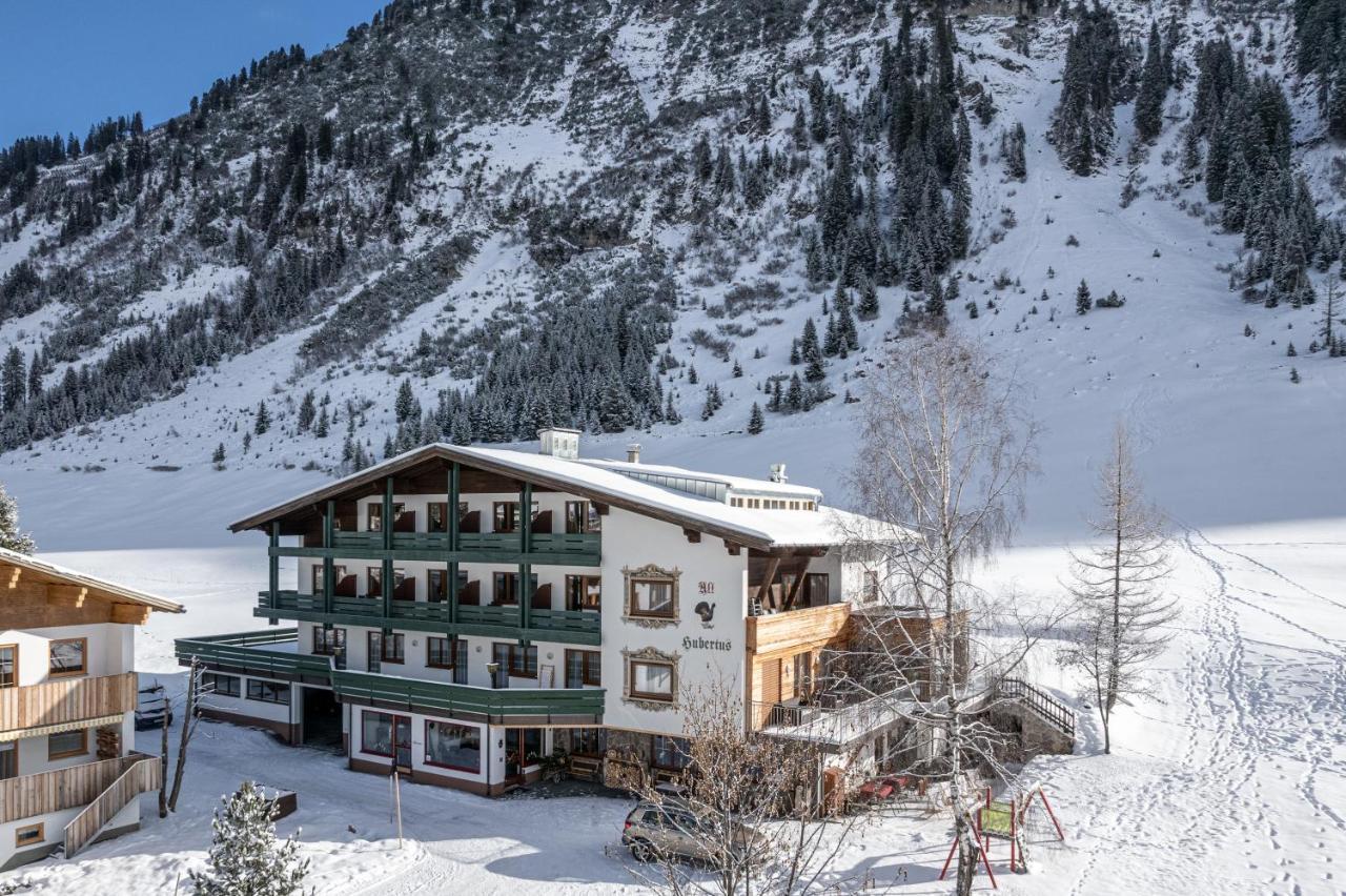 Hubertus, 3 Sterne Superior Hotel Lech am Arlberg Bagian luar foto