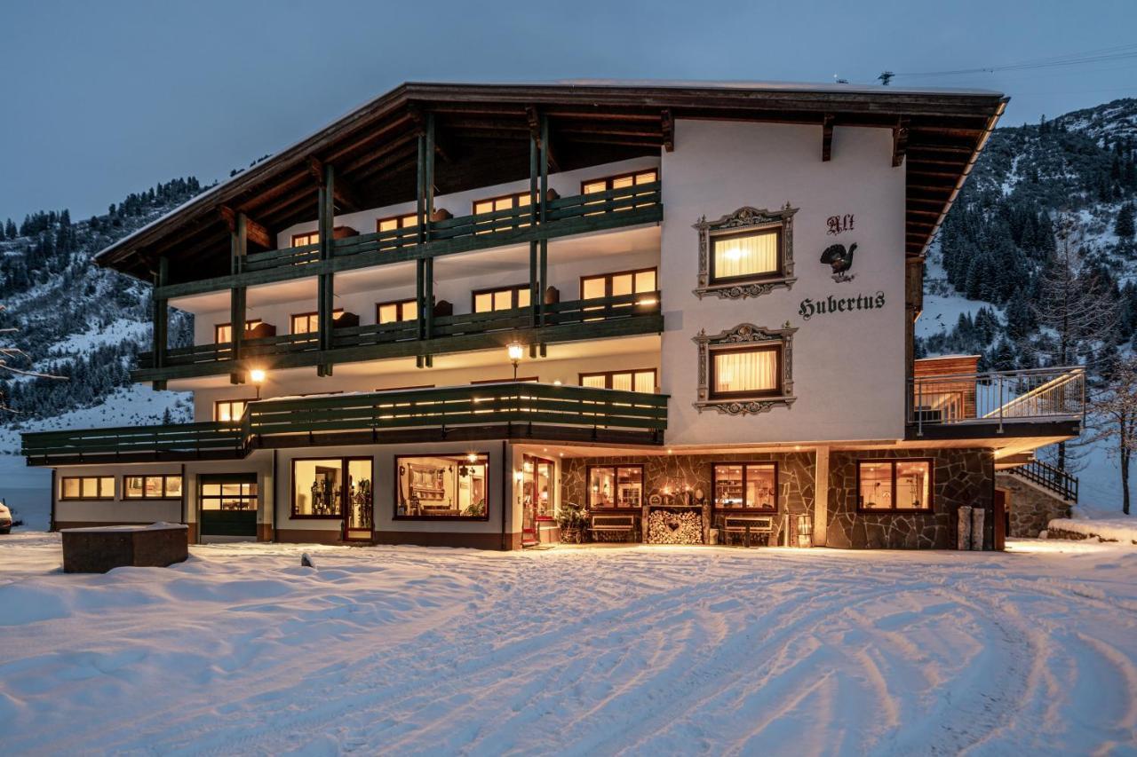 Hubertus, 3 Sterne Superior Hotel Lech am Arlberg Bagian luar foto
